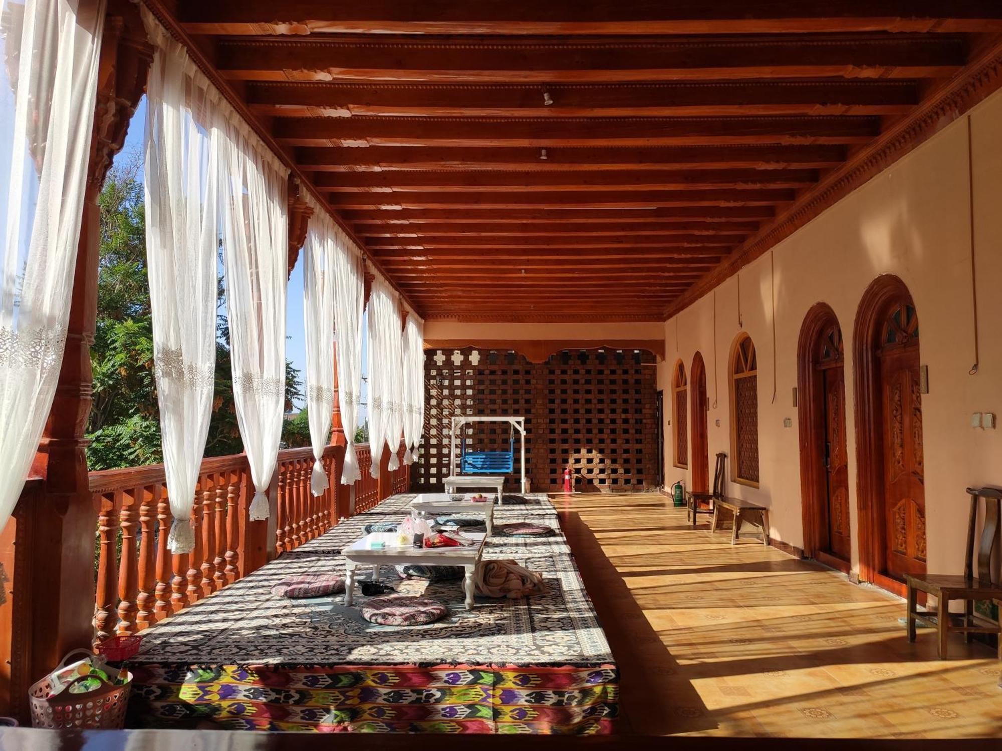 New Dap Hostel Turpan Exterior foto